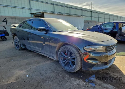 2018 Dodge Charger Sxt Plus z USA, uszkodzony, nr VIN 2C3CDXHG7JH281341